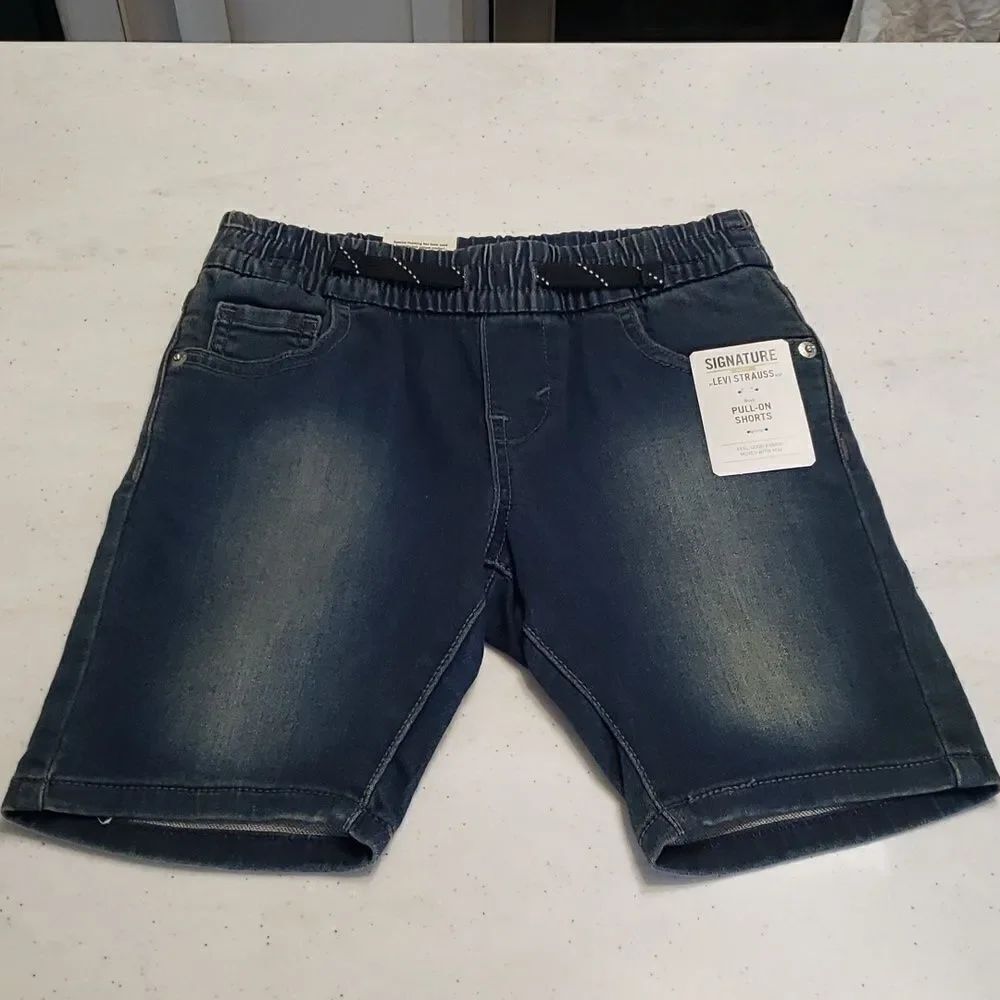 NWT Boys Signature Levi's GOLD Dark Wash Pull-On Shorts Sz S
